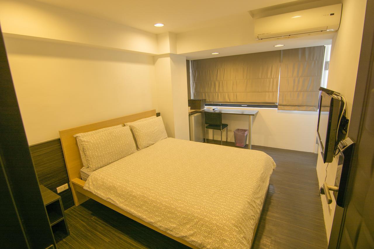 Zhongxiao Dunhua Homestay 타이베이 외부 사진